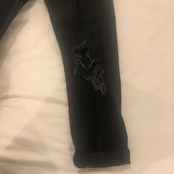 Agolde 90s mid rise boyfriend jeans in audio. - Picture 7 of 9